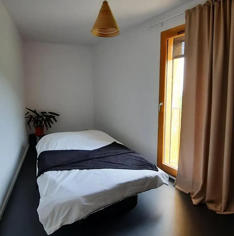 Elegante Villa Neuve D'Architecte Dallet France